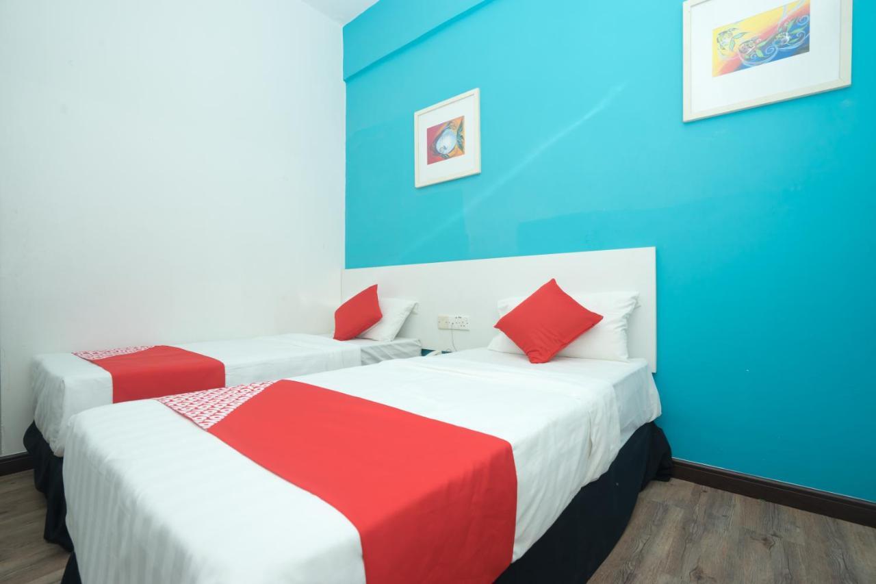 Capital O Ridel Hotel Kota Bharu Exterior photo