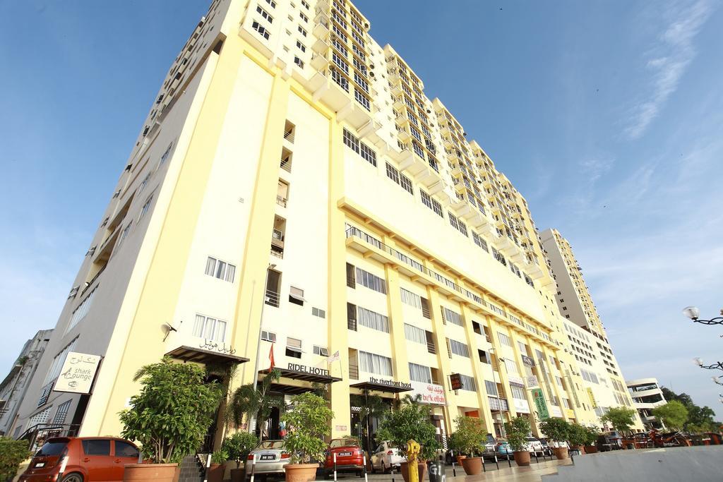Capital O Ridel Hotel Kota Bharu Exterior photo